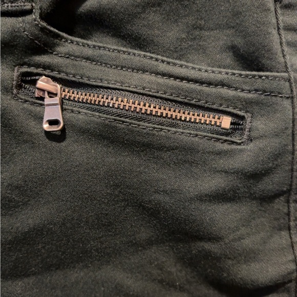 Democracy Women's Dark Green Skinny Jeans - Picture 3 of 5